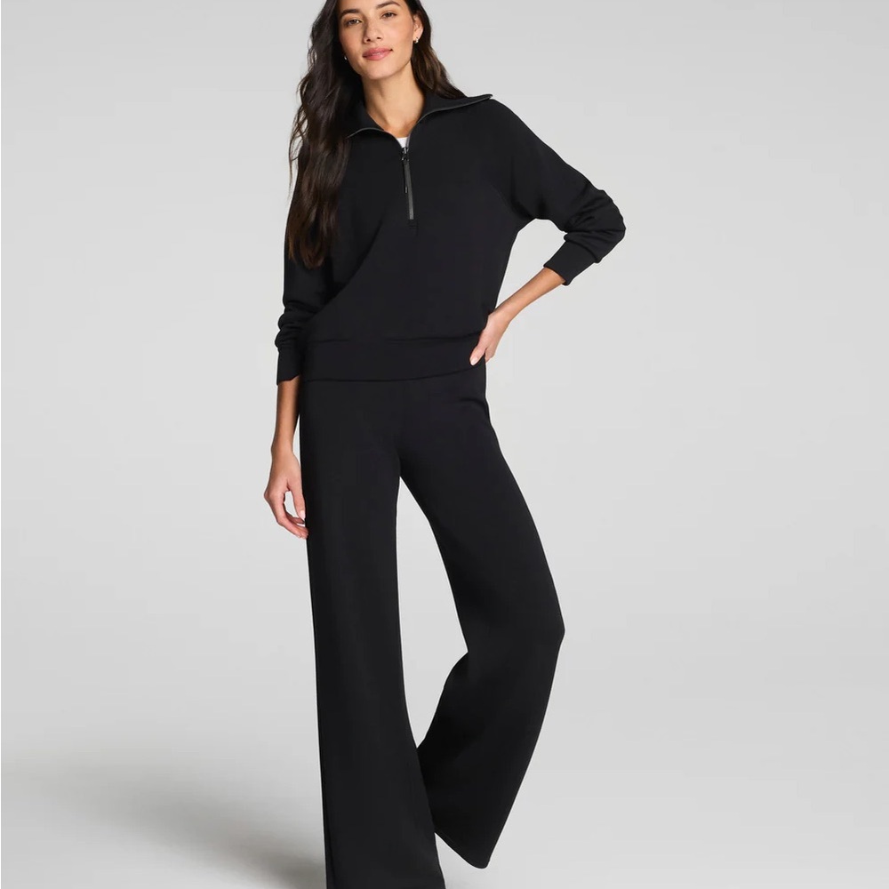 SPANX AirEssentials®
Half Zip Very Black Women's Jumpsuit with Wide Leg Pants